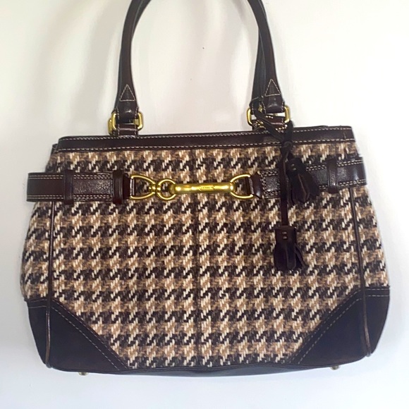Coach | Bags | F10200 Houndstooth Hand bag | Rare Brown Tweed & leather buckled - Picture 2 of 12